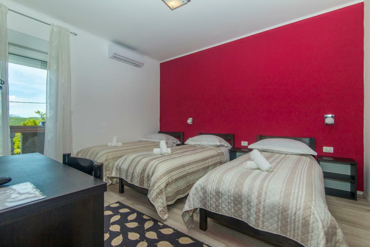 Rooms Marijana Čaporice エクステリア 写真